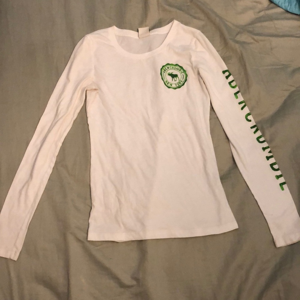 Long sleeved Abercrombie shirt